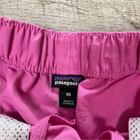 NWOT Patagonia Barely Baggies Shorts Size XS Pink Barbie Barbiecore - Picture 5 of 9